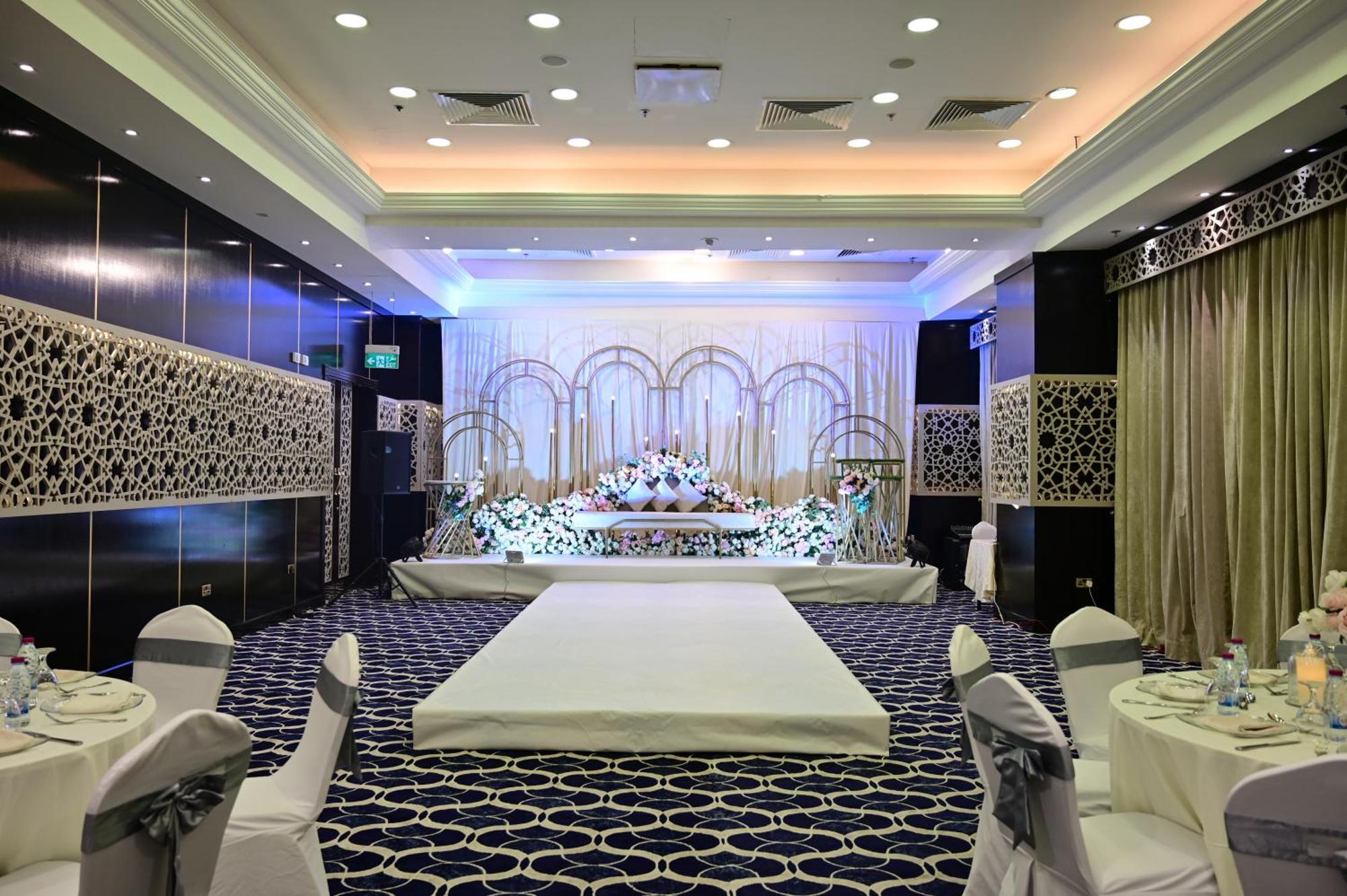Retaj Al Rayyan Hotel Doha Exterior photo