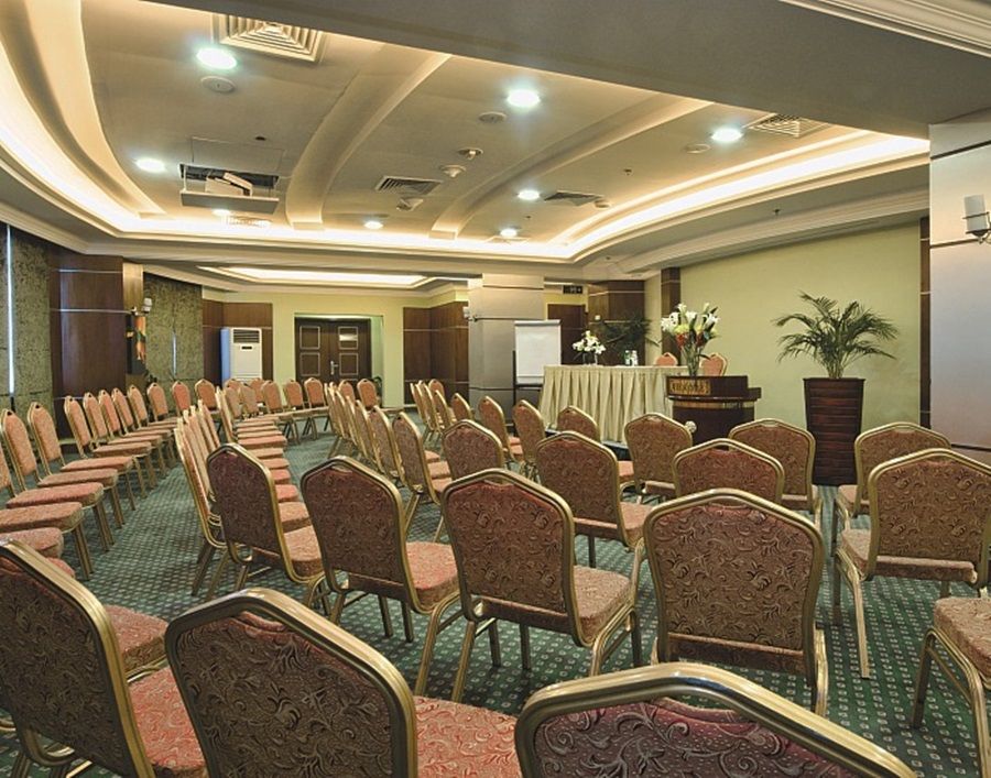 Retaj Al Rayyan Hotel Doha Exterior photo